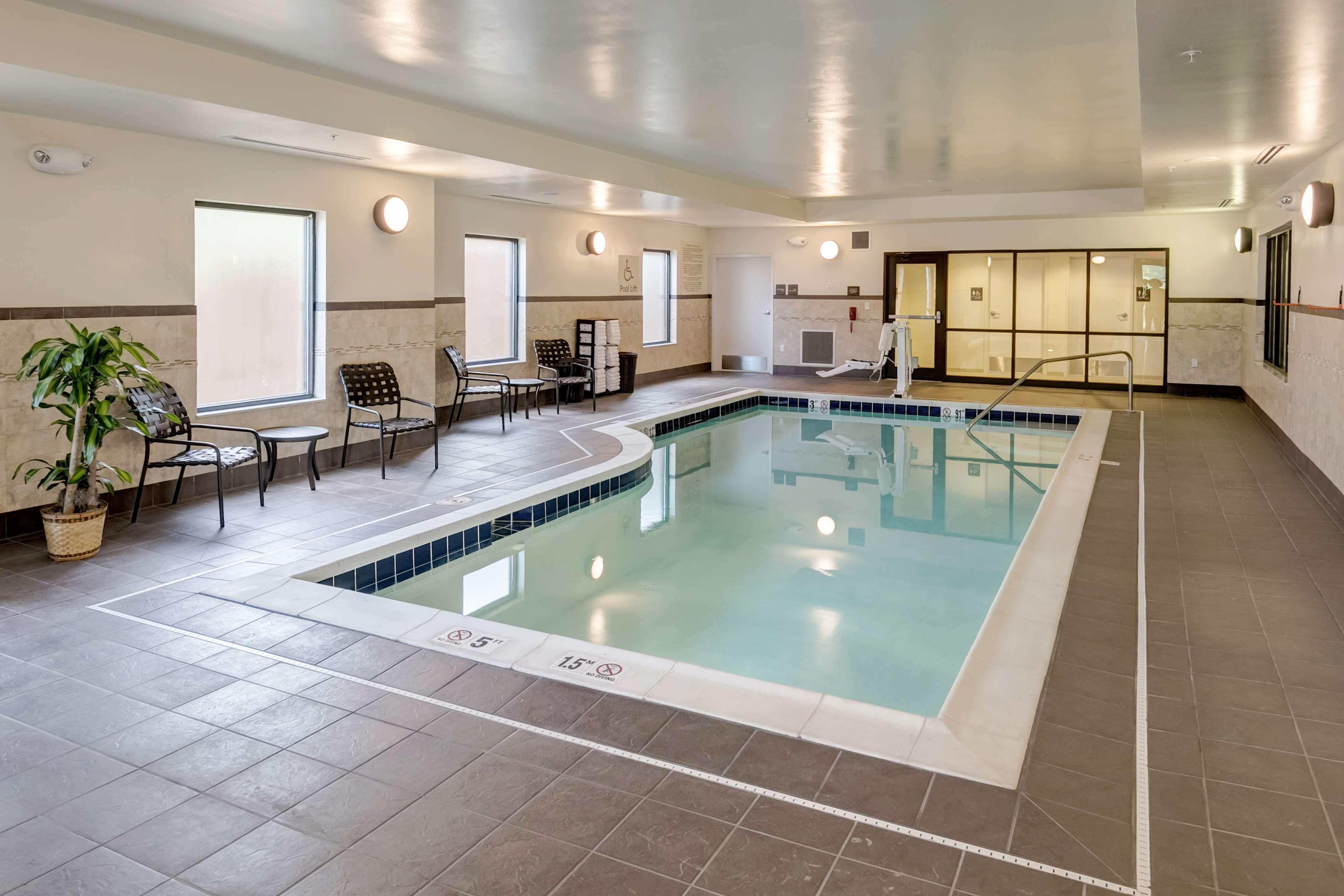 Hampton Inn Poplar Bluff Exteriör bild