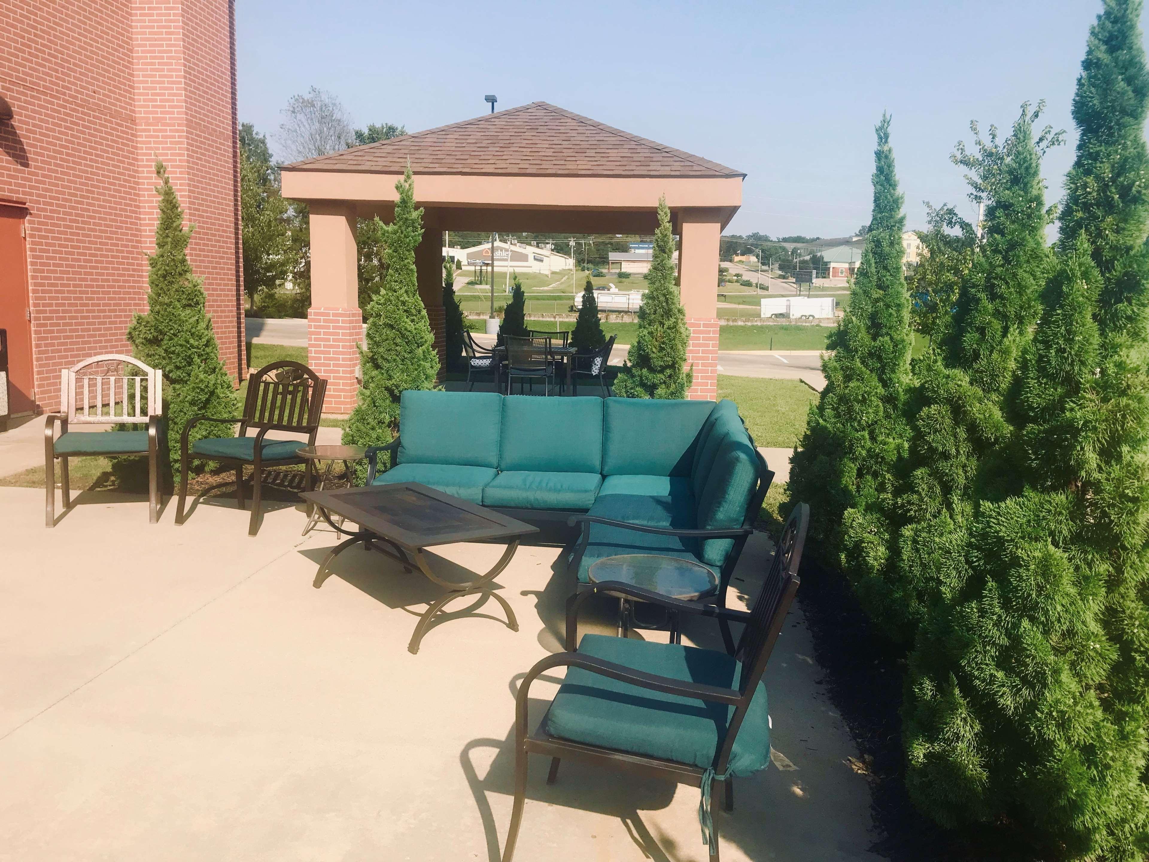 Hampton Inn Poplar Bluff Exteriör bild