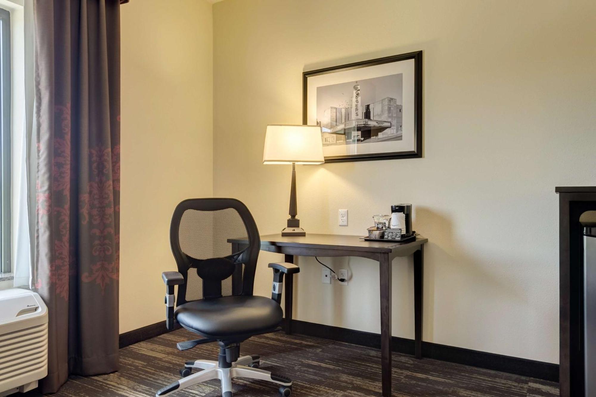 Hampton Inn Poplar Bluff Exteriör bild