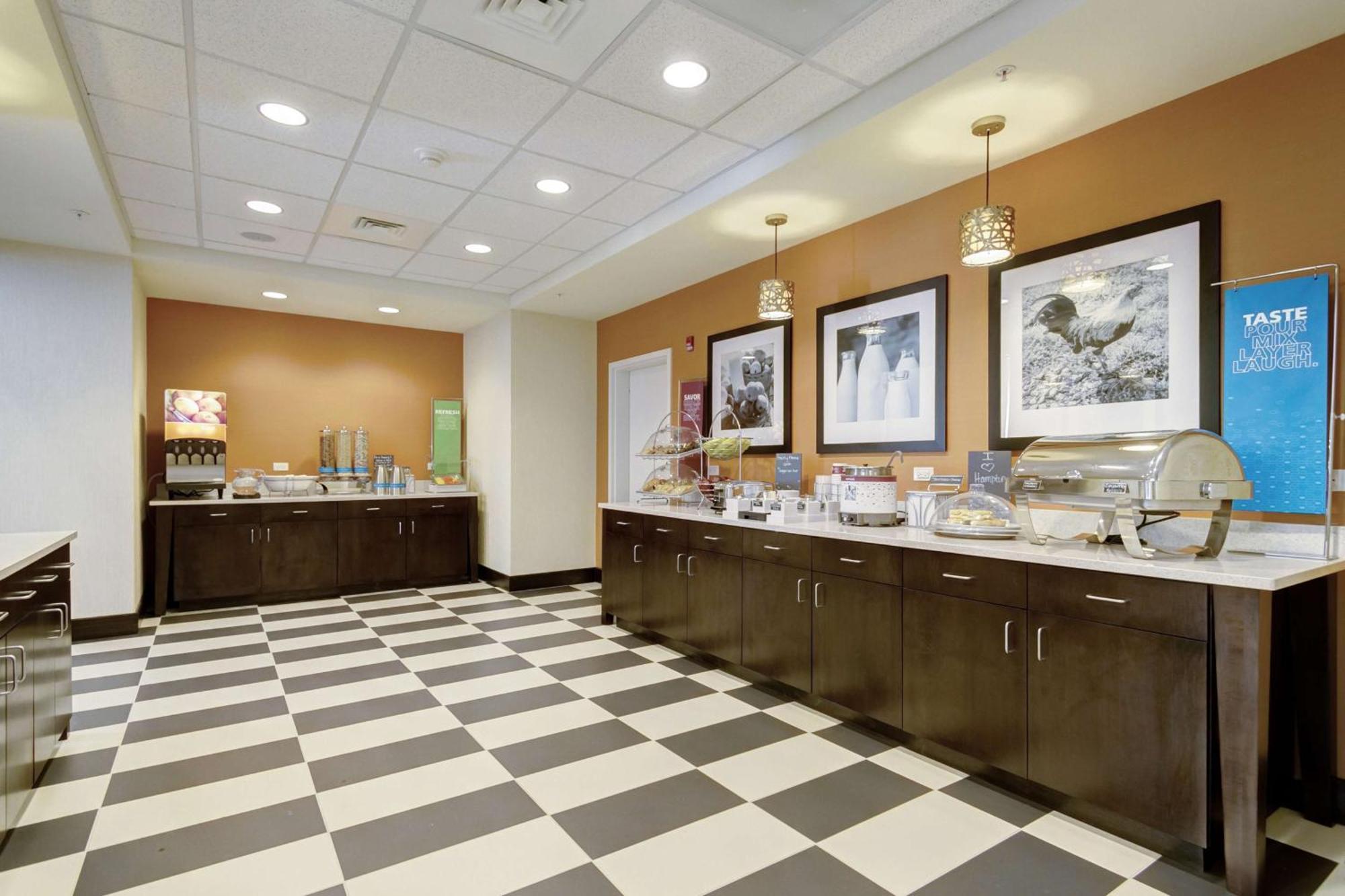 Hampton Inn Poplar Bluff Exteriör bild